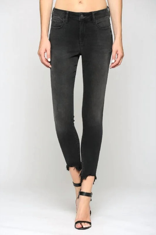 Big Discounts Frayed Hem Mid Rise Skinny Jean In Vintage Black