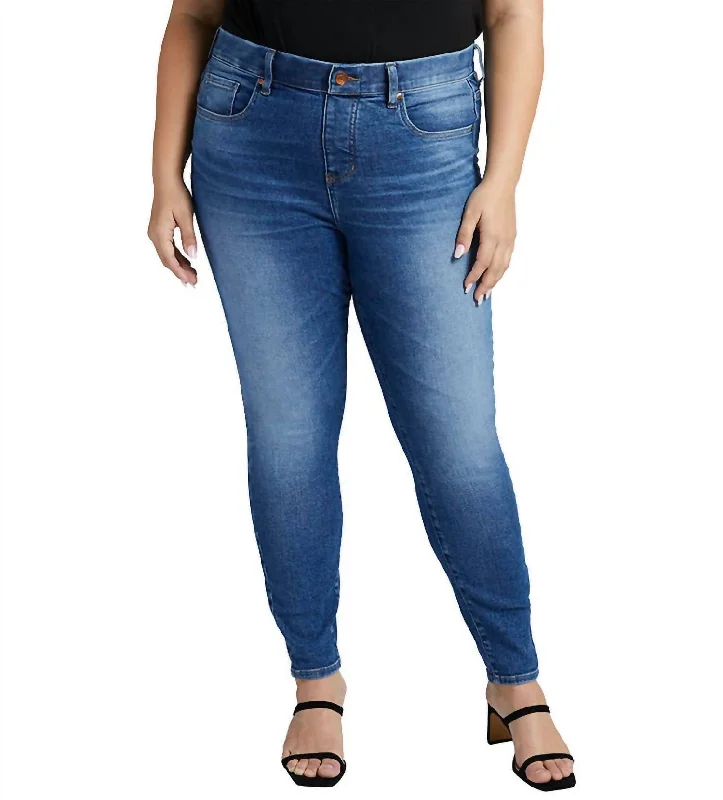 Weekend Discounts to Love High Rise Valentina Skinny Jean - Plus In Lapiz Blue