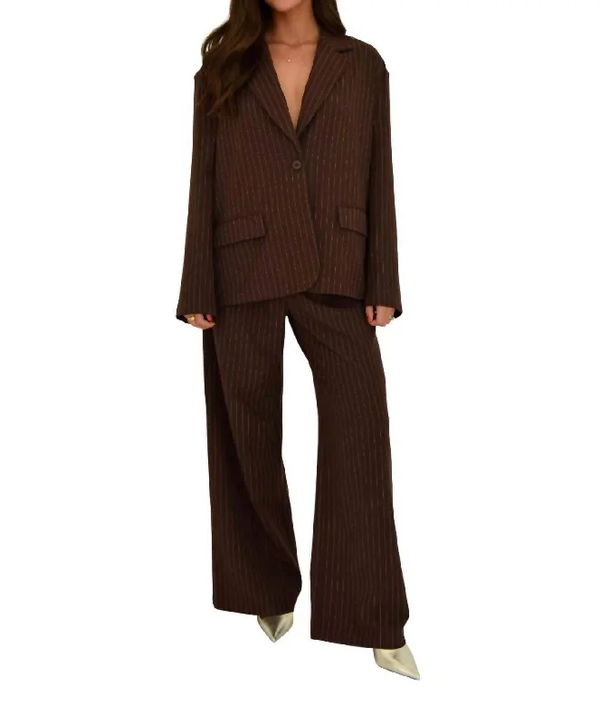 Weekend Offers That Impress Pin Trouser In Brown