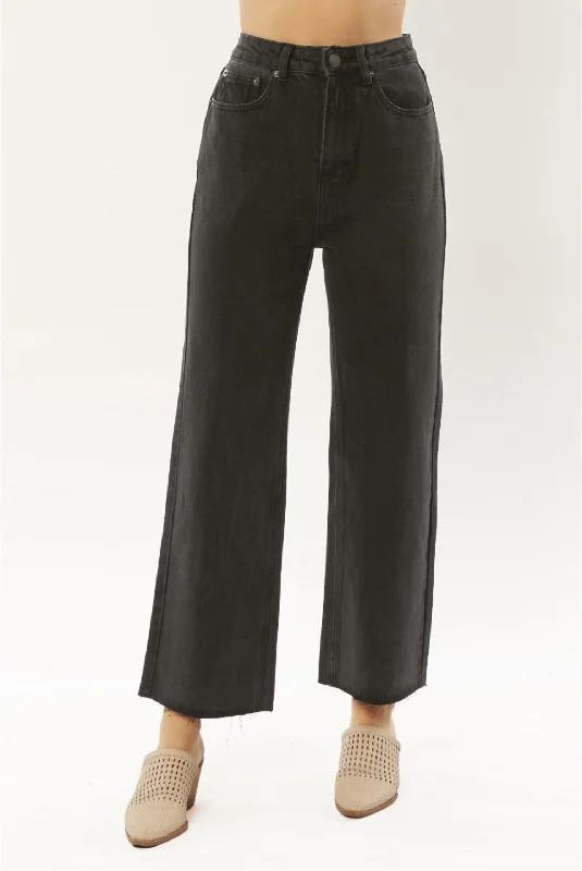 Special Price Gabi Crop Flare Denim Pant In Washed Black