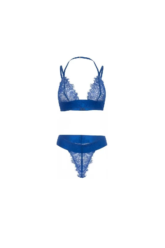Weekend Bargains to Enjoy Raven Lace Bra Set