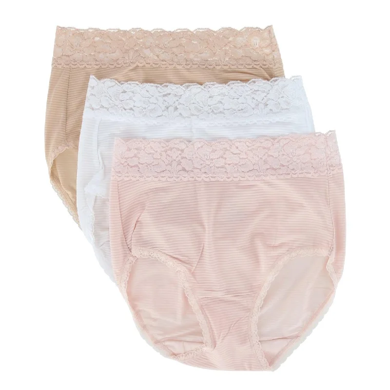 Vanity Fair Women's Flattering Lace Brief Panties(3 Pack)